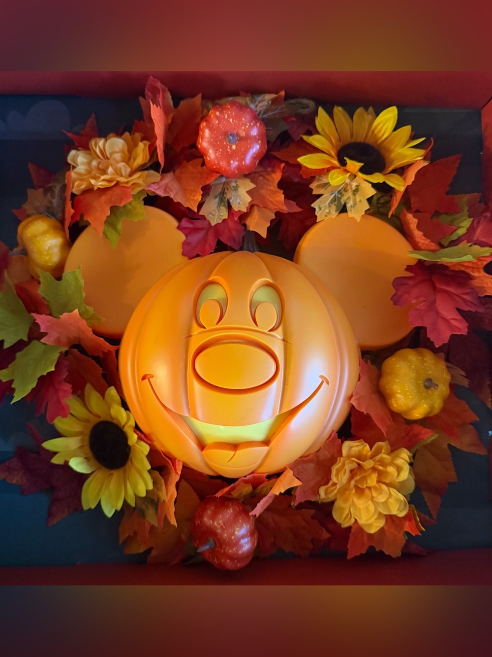 Disney Halloween Mickey Mouse Jack o Lantern Pumpkin Wreath 16" Light Up New Box